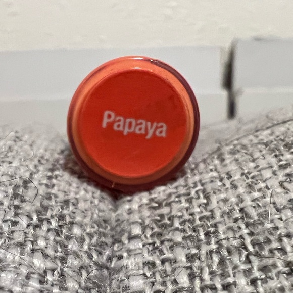 Papaya LipSense Gloss - Picture 3 of 3